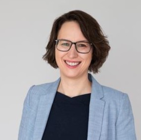 Portrait-Foto Sylvia Hirsch.